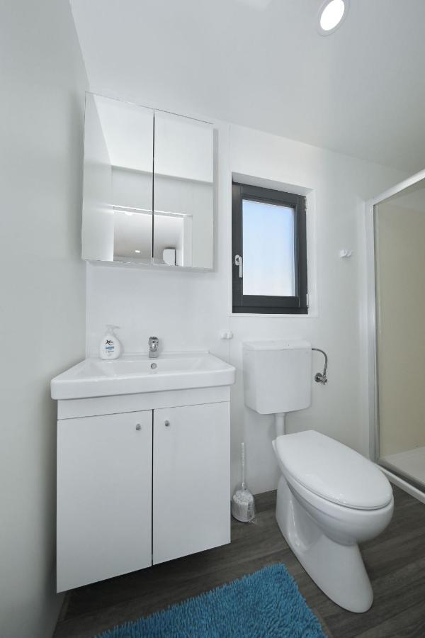 Mobile Home Safir Биоград на Мору Екстериор снимка